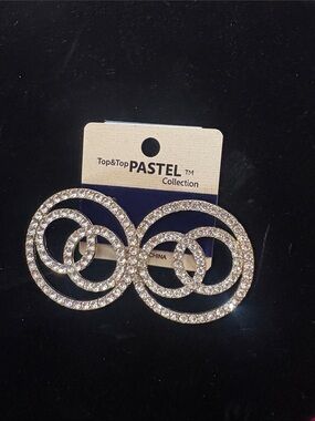 Pastel Collection Rhinestone Double-Circle earrings - Gold Tone